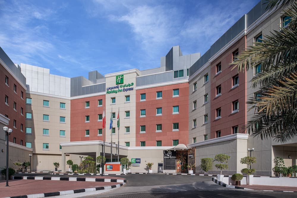 Holiday Inn Express Dubai Internet City main