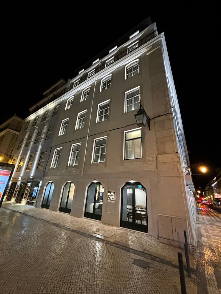 Hotel Moon & Sun Lisboa main