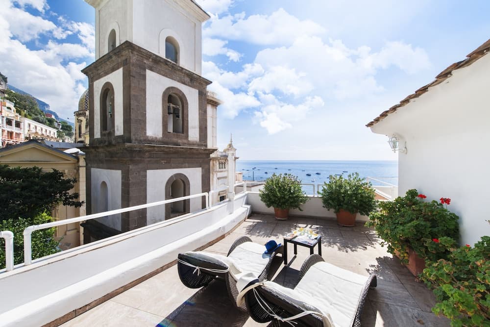 Villa Flavio Gioia main