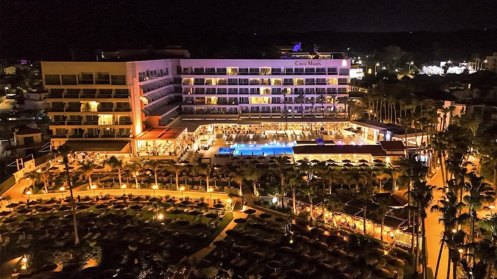 Cavo Maris Beach Hotel main