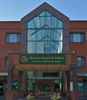 Maron Hotel & Suites main