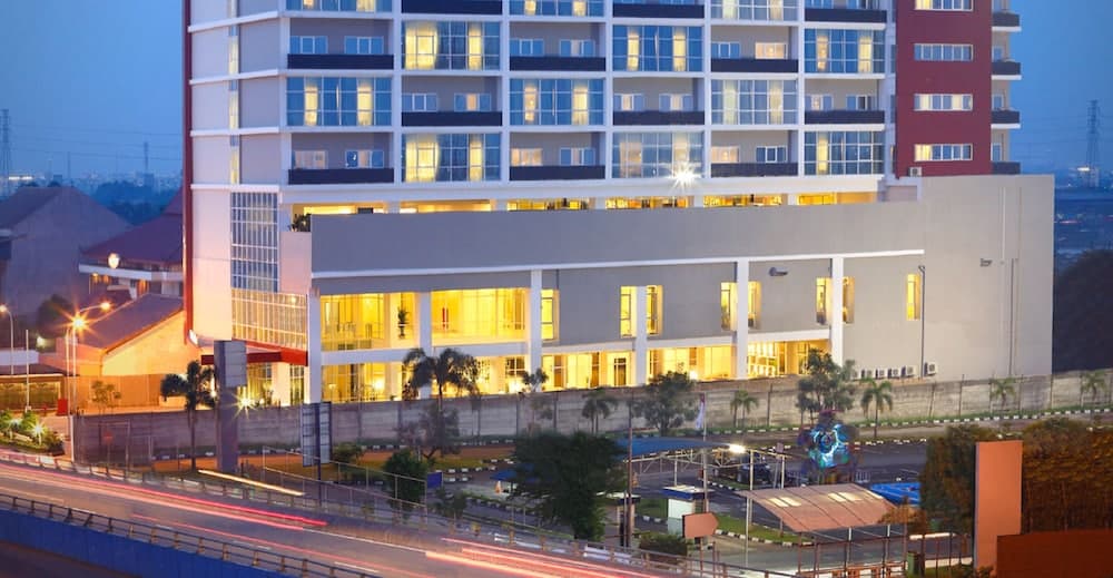 Hotel Santika Cikarang main