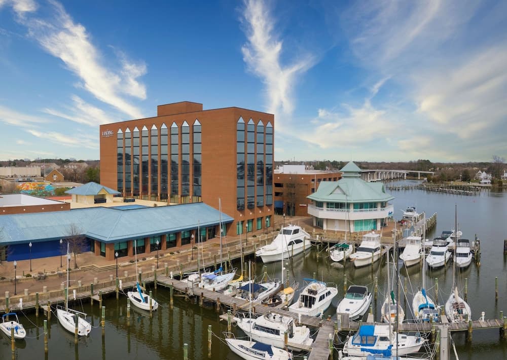 The Landing At Hampton Marina, Tapestry Collection By Hilton main