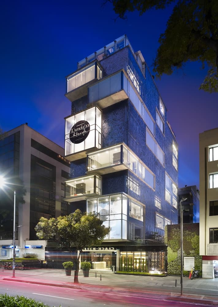 The Click Clack Hotel main