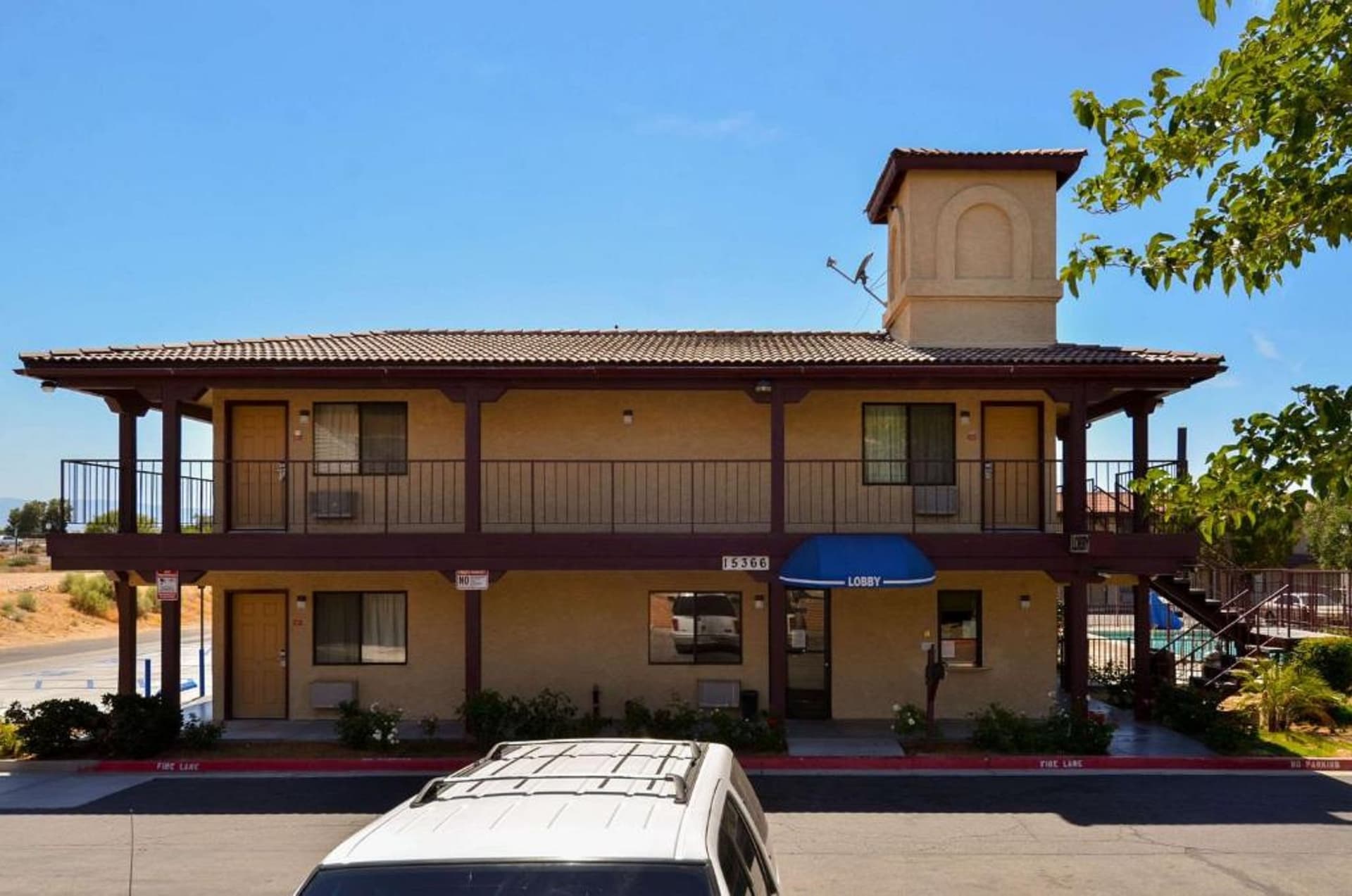 Days Inn by Wyndham Victorville main
