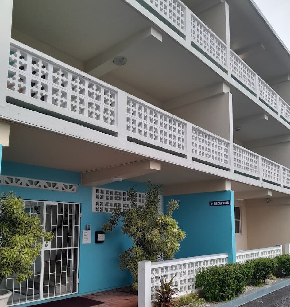 Melrose Beach Apartment main