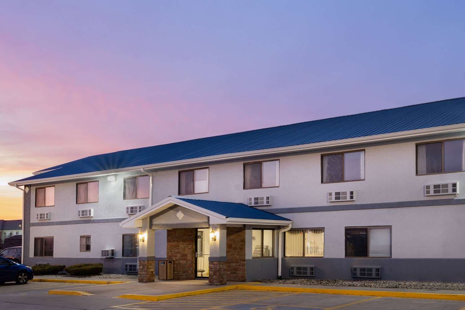 Super 8 By Wyndham Danville main