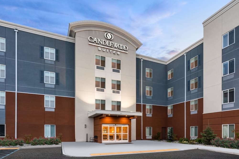Candlewood Suites Fairbanks main