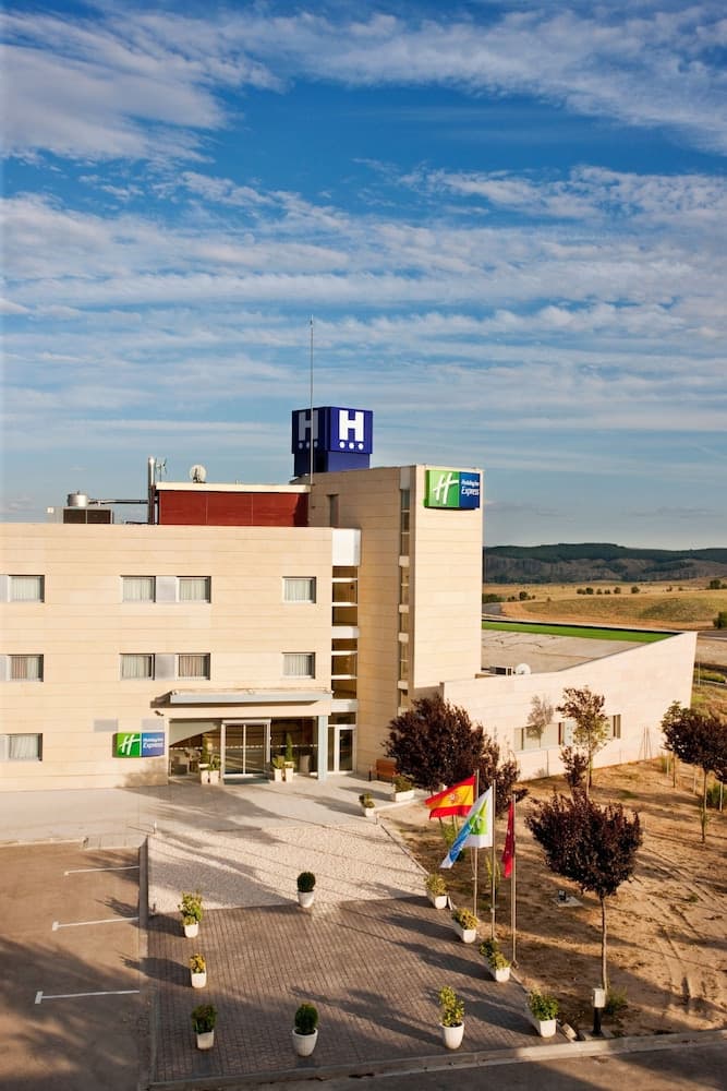 Holiday Inn Express Madrid - Rivas main