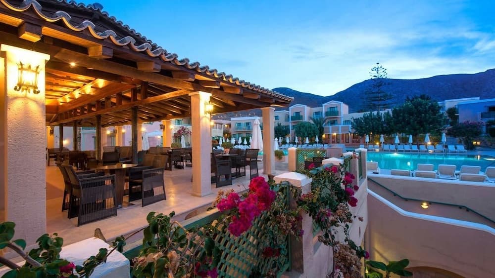Silva Beach main