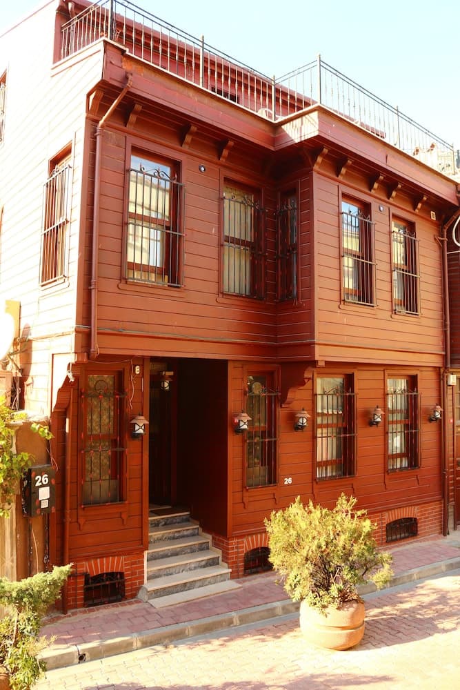 Ottoman Elegance Hotel main