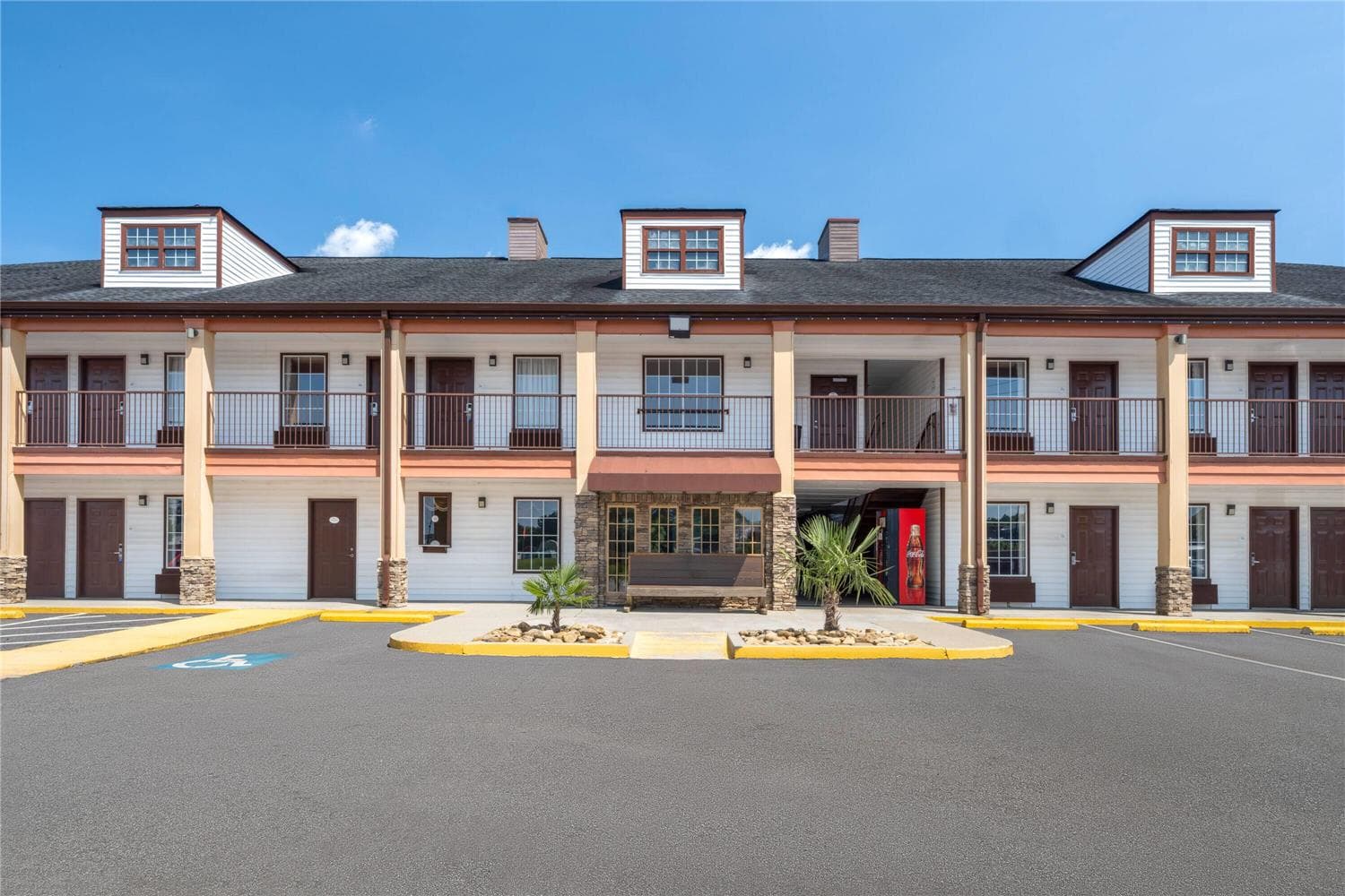 Baymont by Wyndham Commerce GA Near Tanger Outlets Mall main