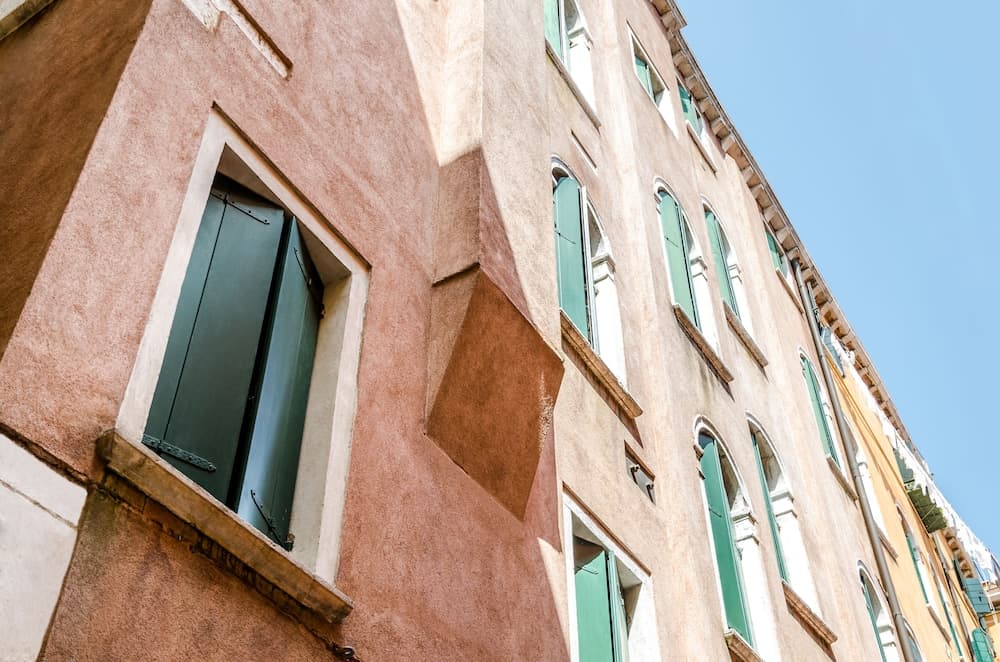Venice Apartments main