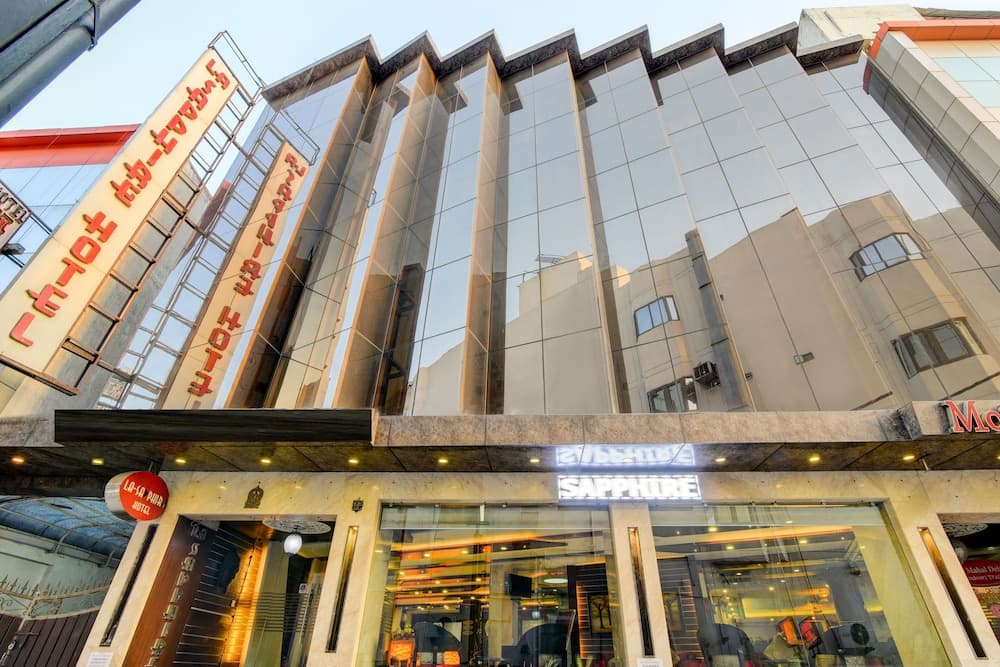 La Sapphire Hotel main