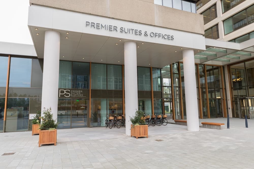 Premier Suites Plus Rotterdam main