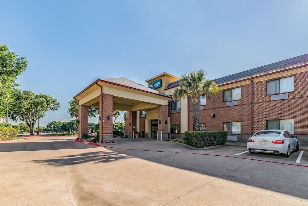 Quality Inn West Plano - Dallas main