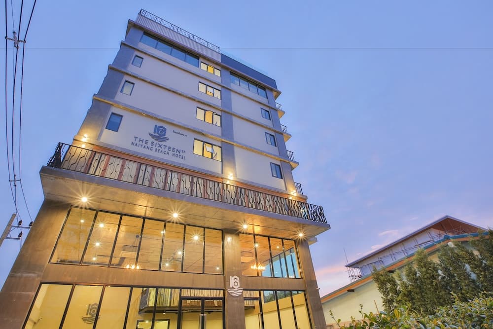 The Sixteenth Naiyang Beach Hotel main