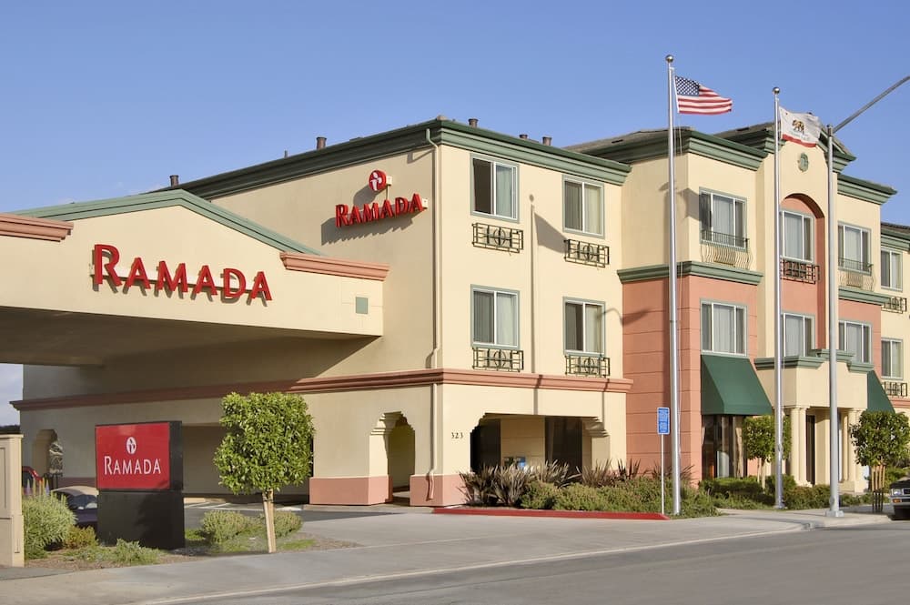 Ramada by Wyndham Marina main