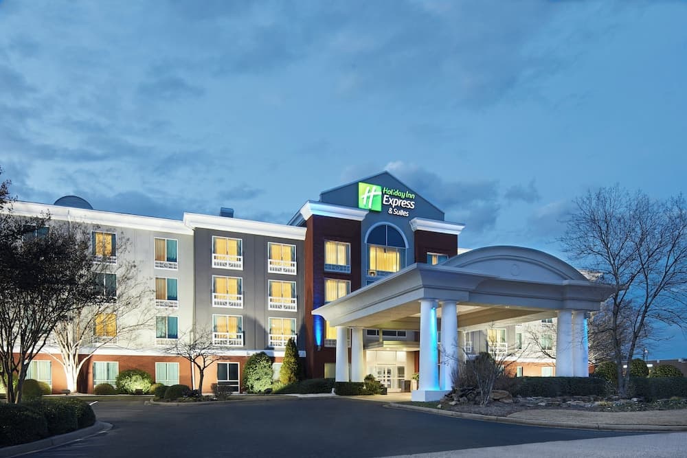 Holiday Inn Express And Suites I-26 And Us 29 Westgate