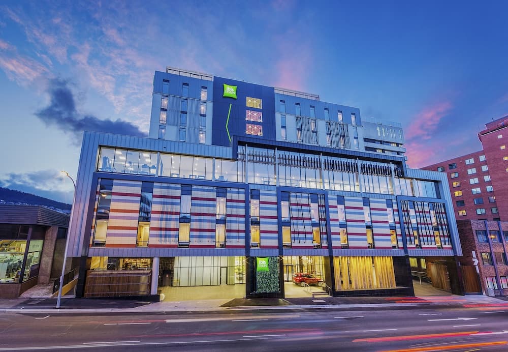 Ibis Styles Hobart Hotel main