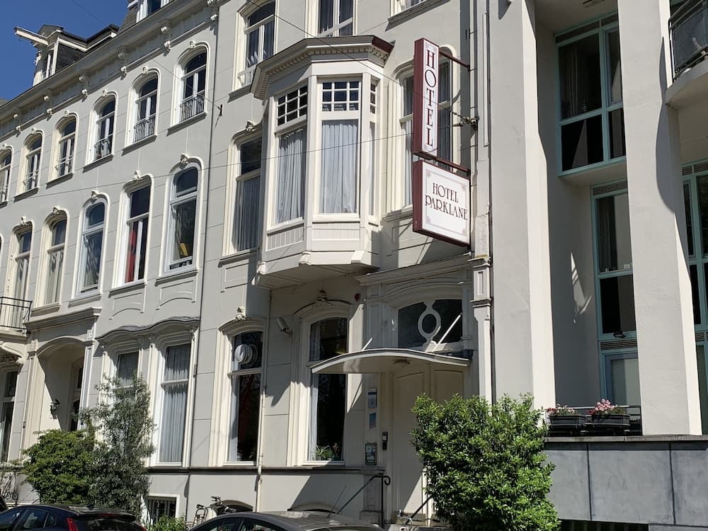 Amsterdam Parklane main