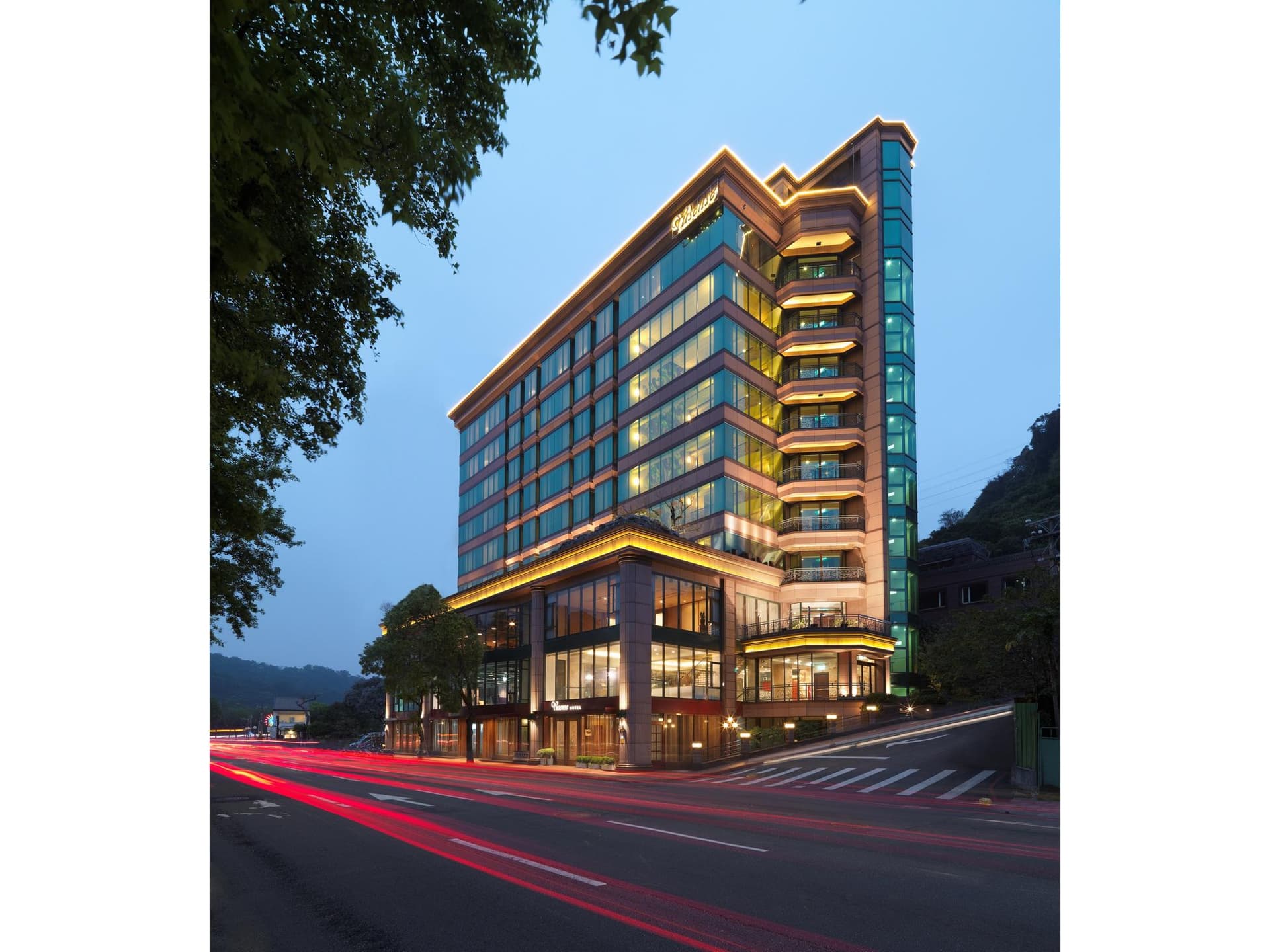 Yusense Hotel main
