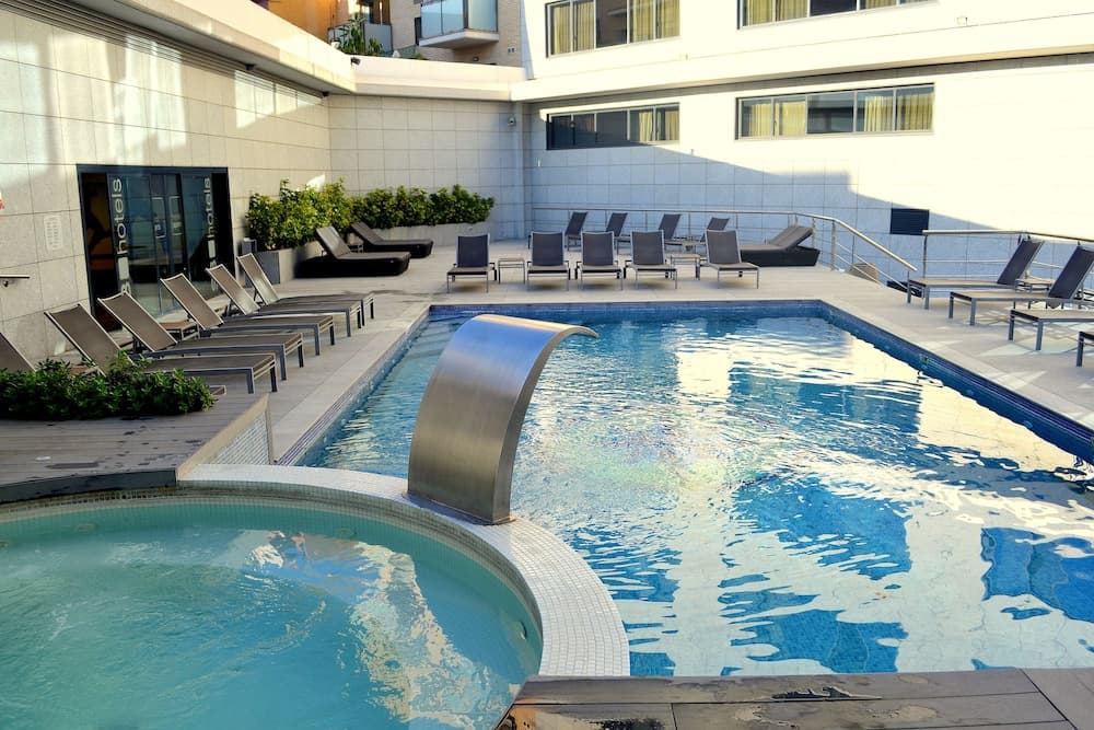 Hotel SB Icaria Barcelona main