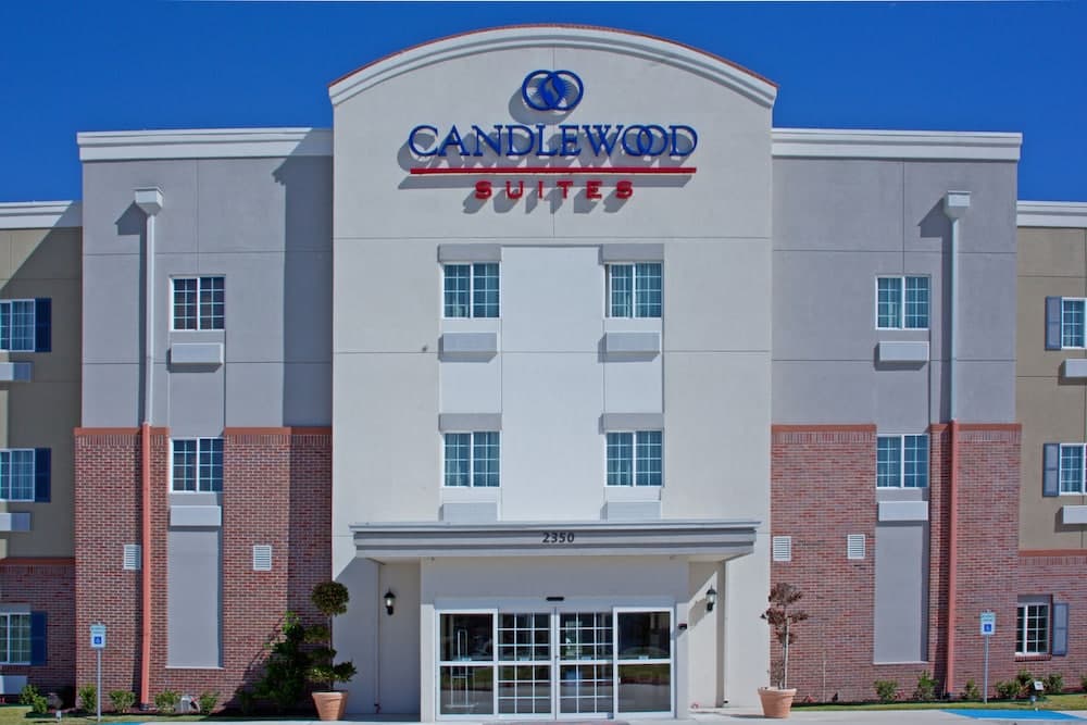 Candlewood Suites League City main