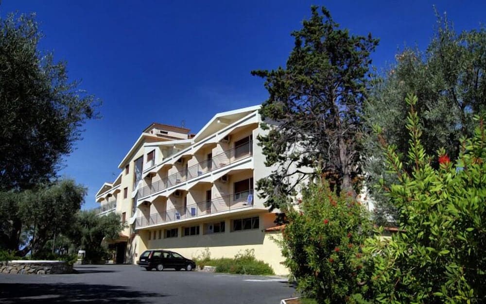 Hotel Guardacosta main