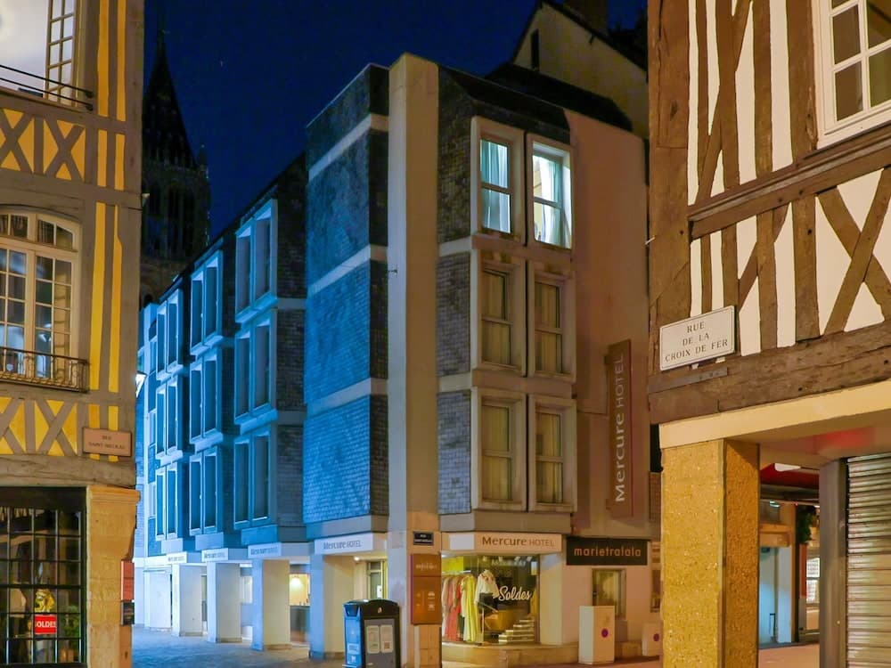 Mercure Rouen Centre Cathedrale main