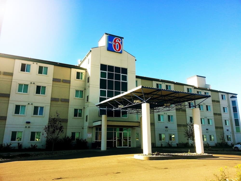 6 Grande Prairie Ab main