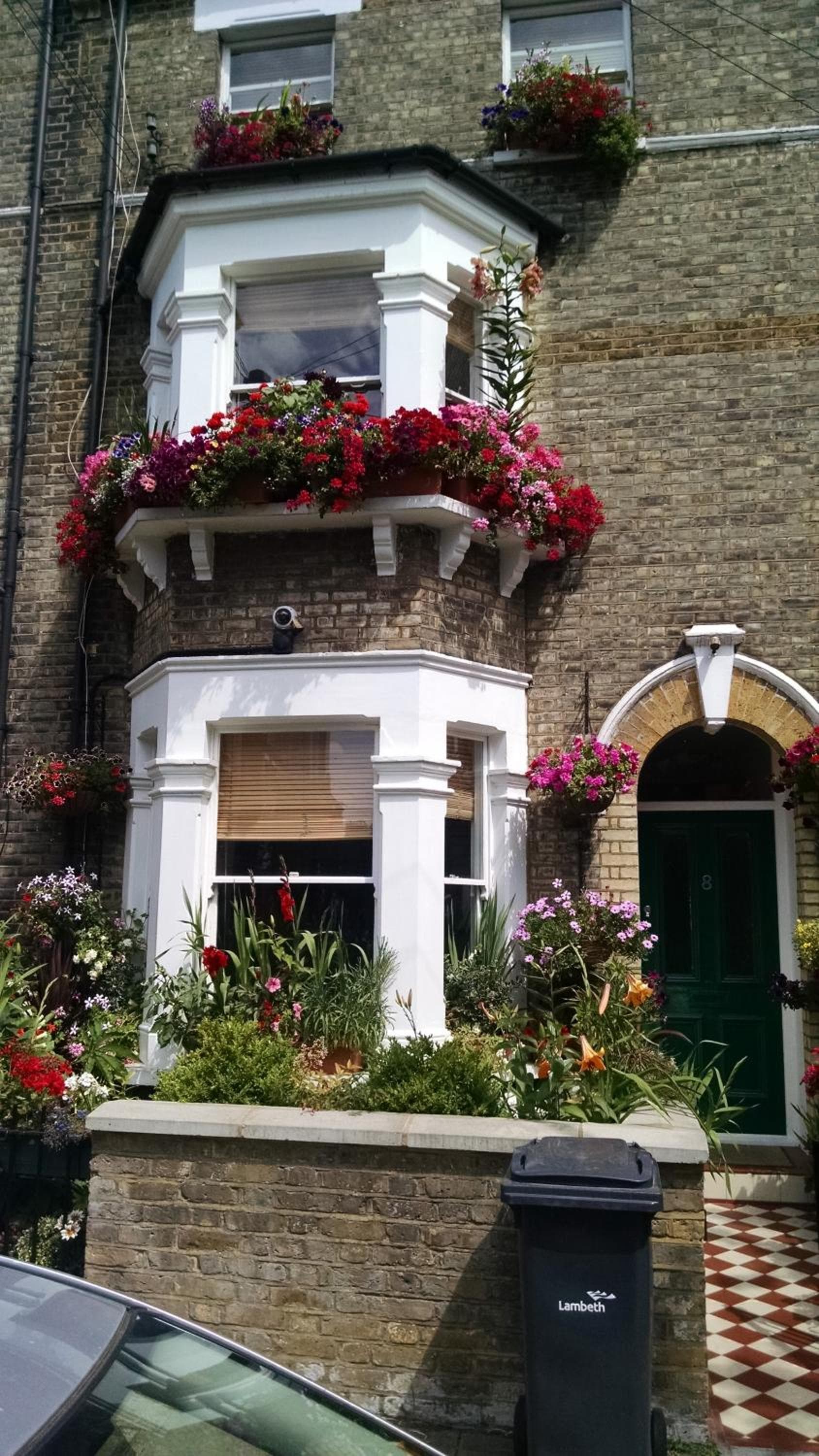 69Thegrove main