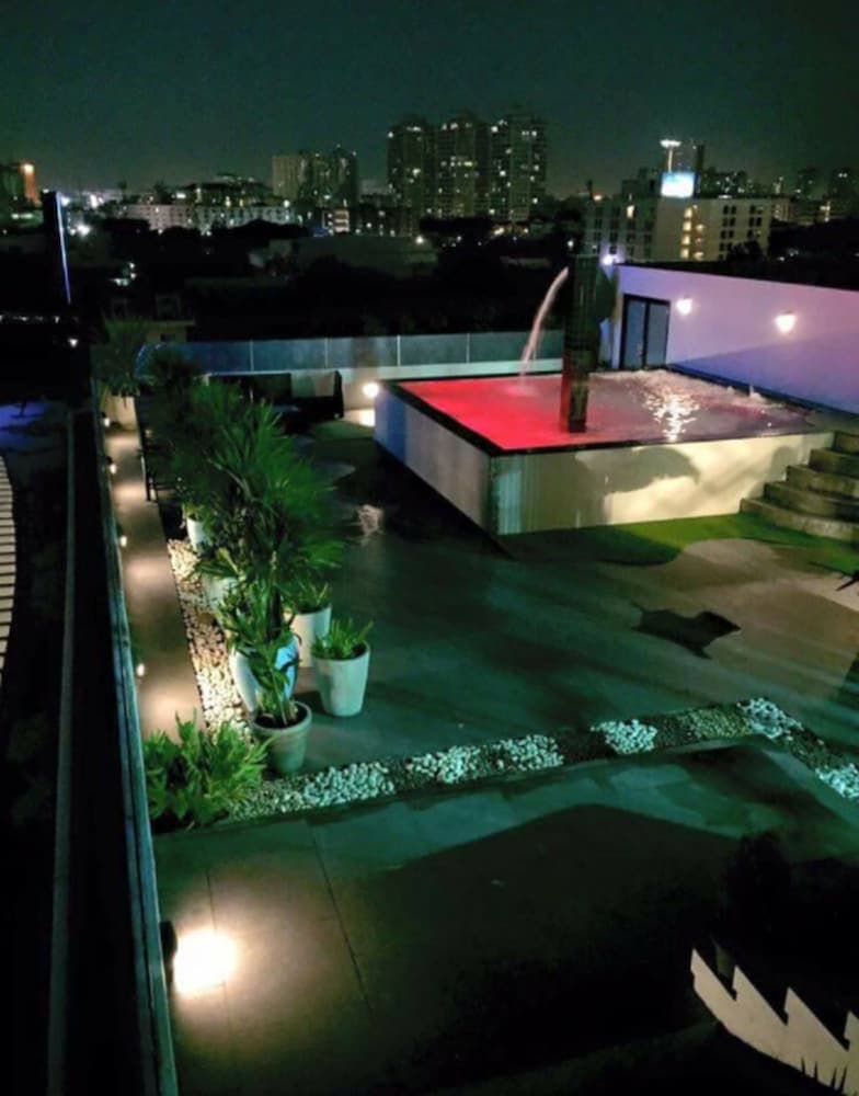 The Xtreme Hotel main