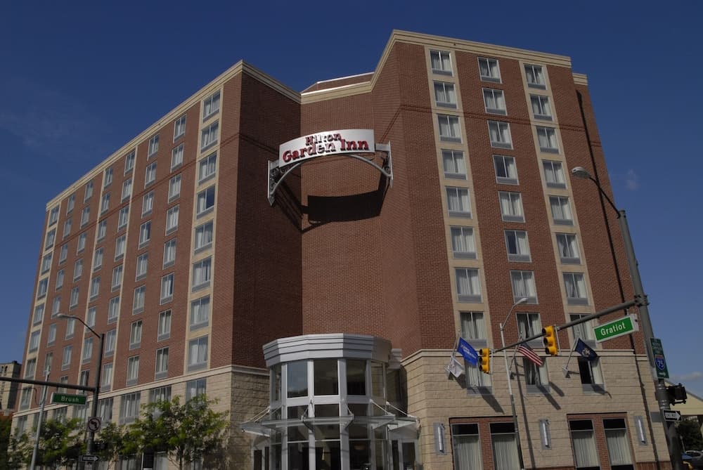 Hilton Garden Inn Detroit Downtown main