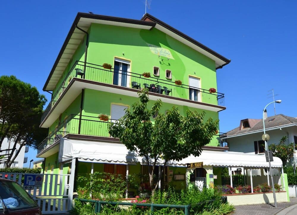 Hotel Villa Roberta main