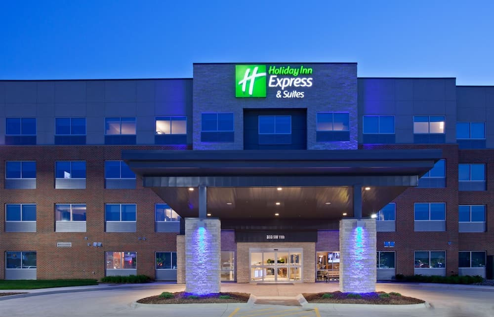 Holiday Inn Express And Suites Des Moines Downtown main