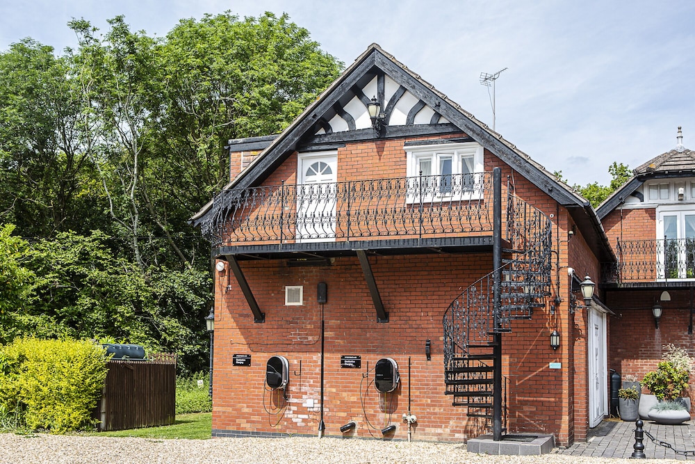 Berwick Lodge main