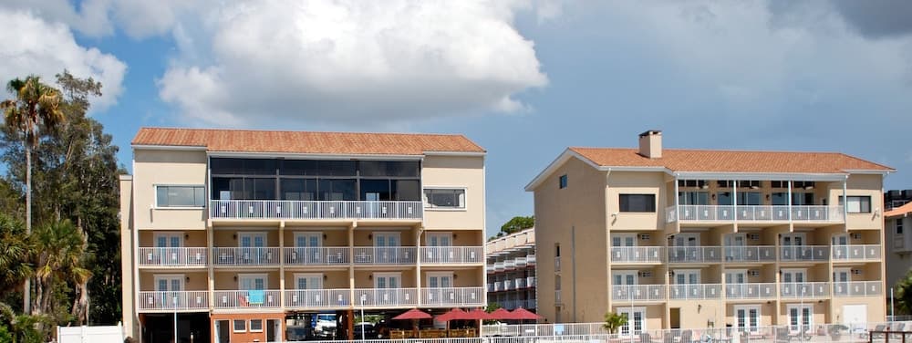 Beso Del Sol Resort main