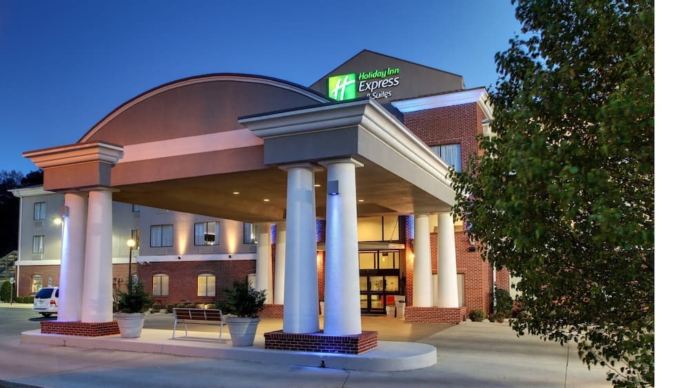 La Quinta Inn & Suites By Wyndham Meridian main