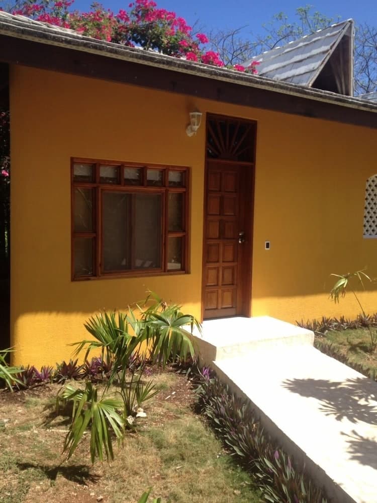 Casa Las Palmas main