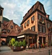 Le Chambard main
