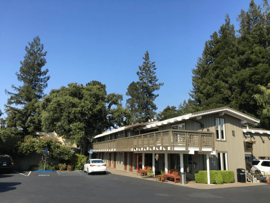 The Cottages Hotel