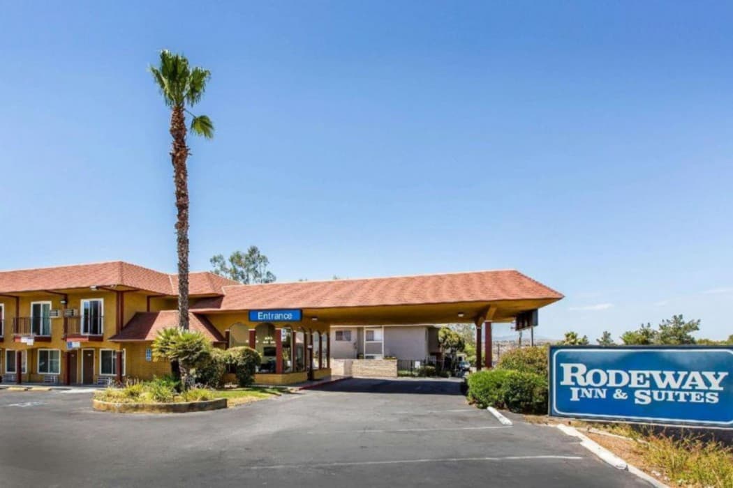 Rodeway Inn And Suites Canyon Lake main