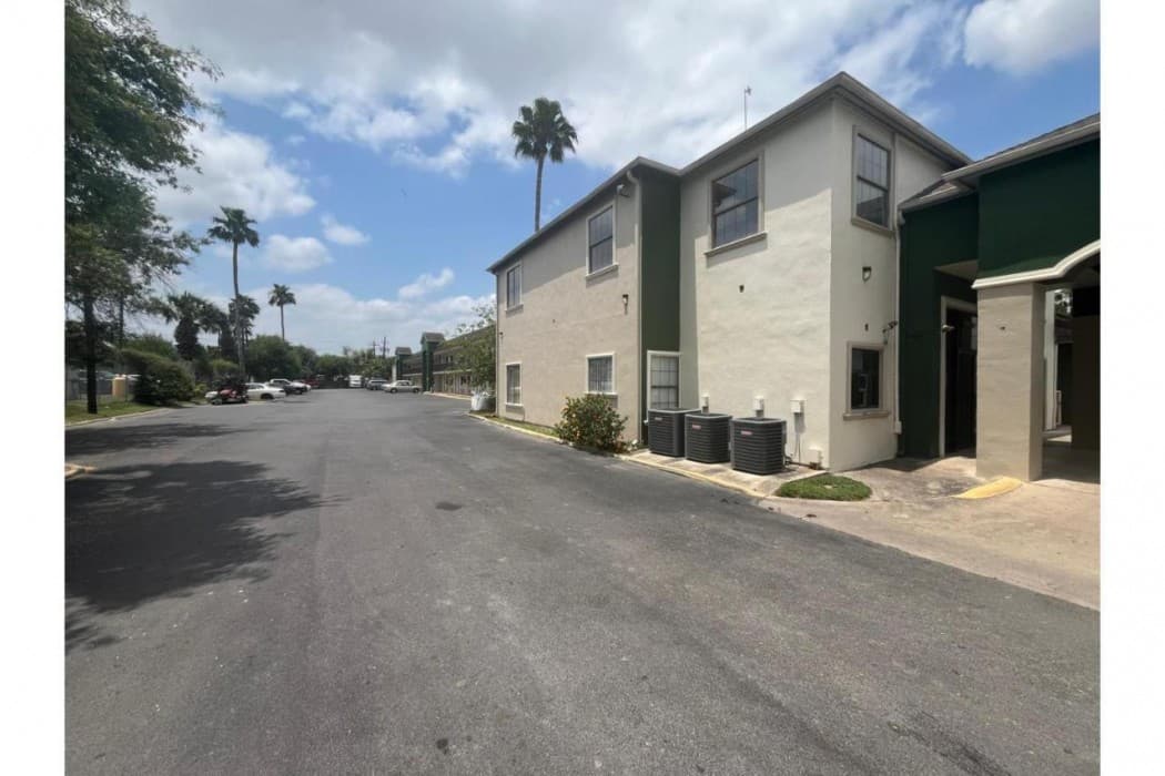 La Posada Inn By Oyo Brownsville main