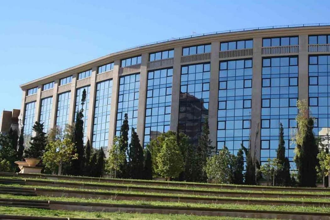 Apartmentos Magic Atrium Plaza main