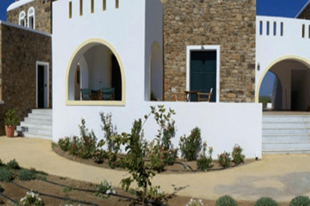 Plaka Hotel II main
