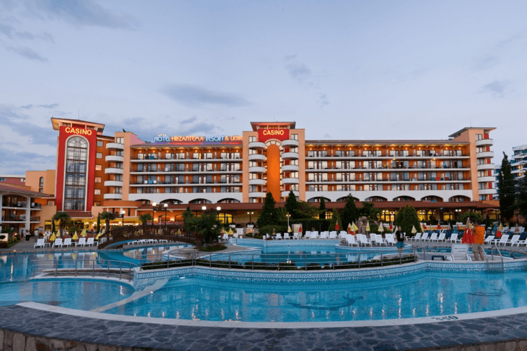 Hrizantema Hotel & Casino main