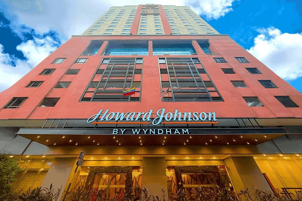 Regal Park Hotel main