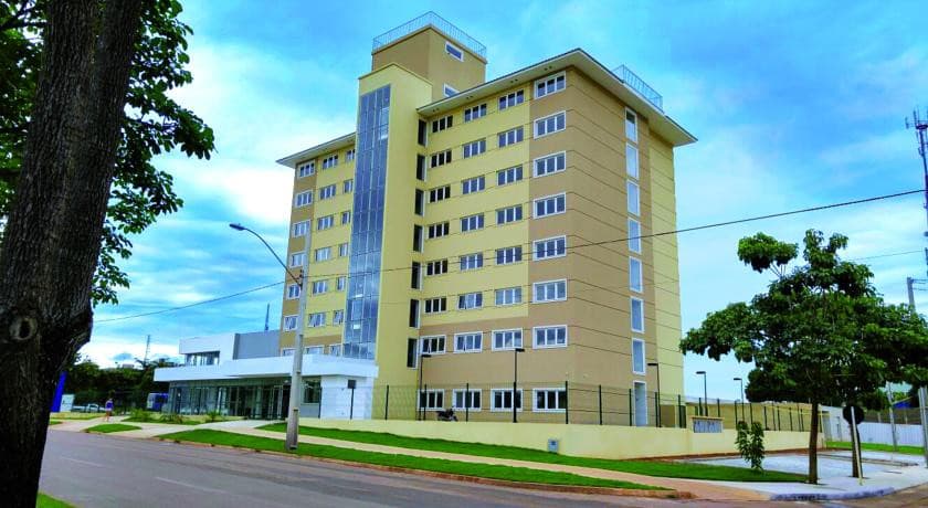 Hotel 10 Palmas