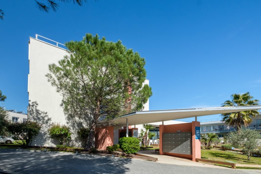 Zenitude Hotel-Residences Le Maestria main